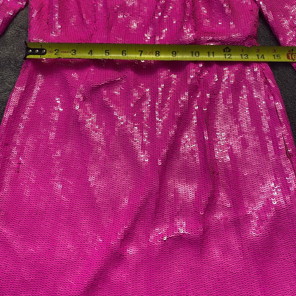 🔥 Vivi Vici Fuchsia Sequin Long Sleeve Mini Dress - Size XS - Keyhole Back - Picture 9 of 12
